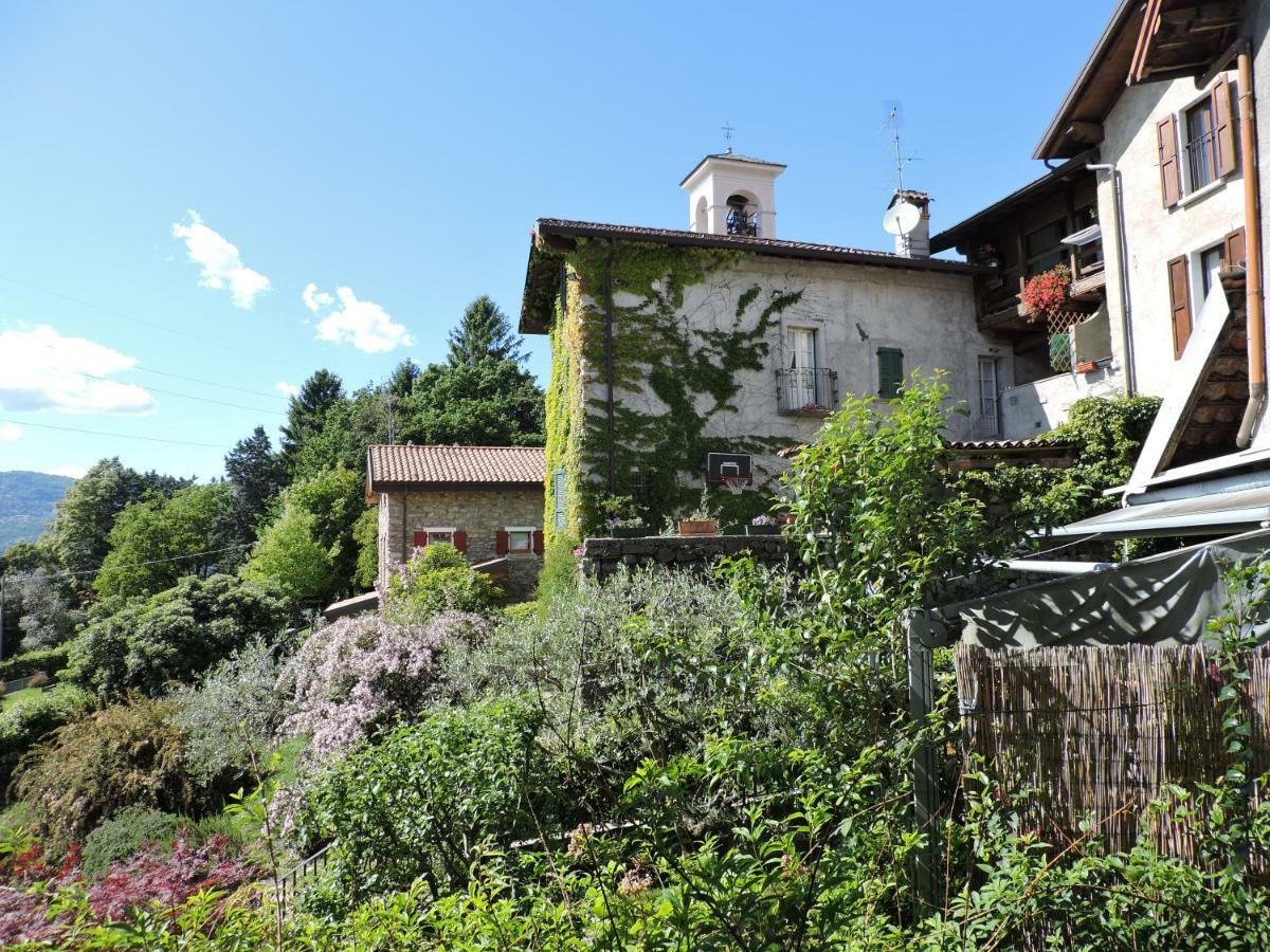 Casa Maggiana Villa Mandello del Lario Exterior photo
